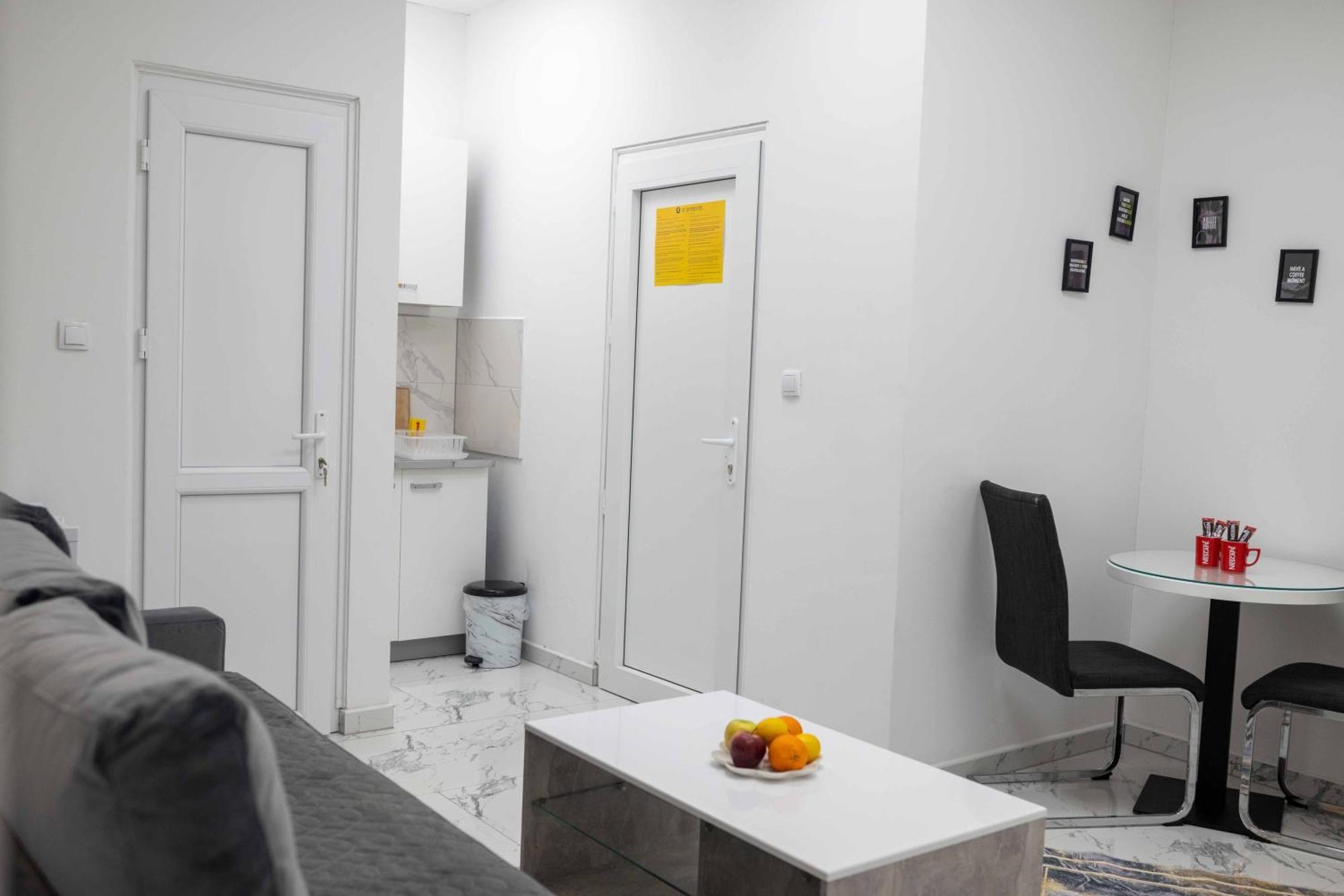 The Sun Apartments Брчко Екстер'єр фото